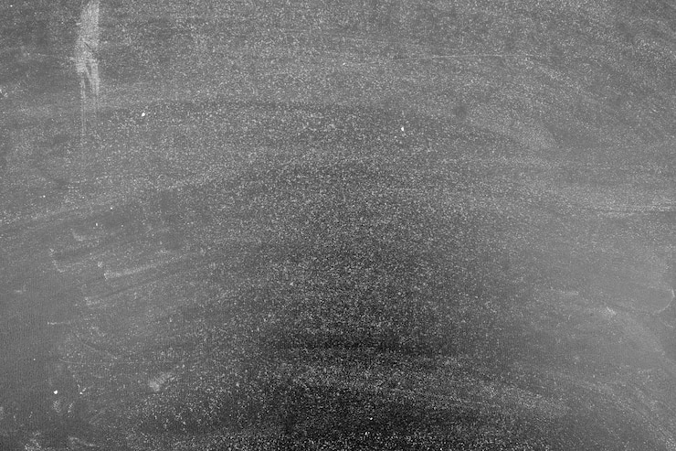 Foto gratuito vuota lavagna scura