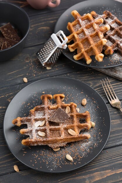 Waffle deliziosi piatti