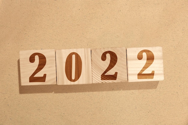 2022 sul cubo di legno. Felice Anno Nuovo 2022