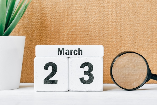 23 ventitreesimo giorno di marzo sul calendario