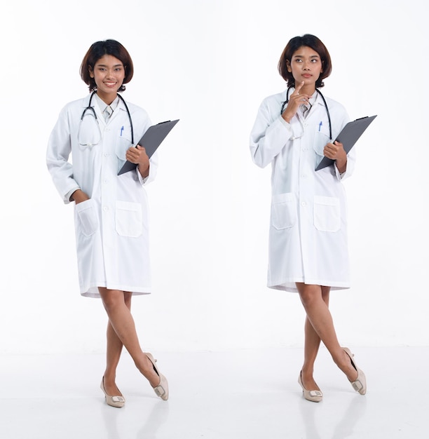 A tutta lunghezza 20s giovane medico asiatico donna indossa stetoscopio uniforme cappotto 360 lato anteriore posteriore posteriore