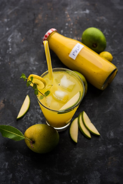 Aam Panna o panha o Succo di mango verde salato e dolce