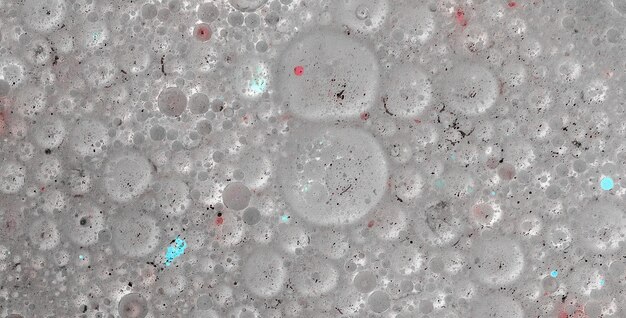 Accattivante traslucenza che libera il fascino dell'arte liquida nella pittura ad olio