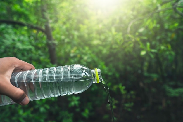 Acqua potabile e verde naturale