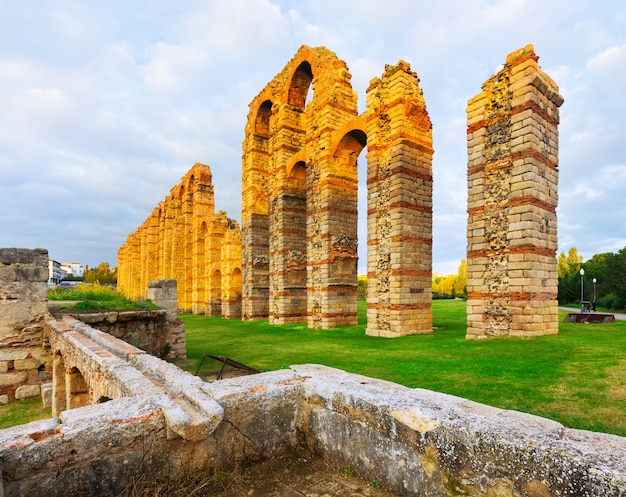 Acquedotto romano a Merida, in Spagna