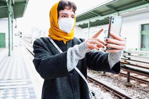 Acquisto di biglietti online, orari dei treni, check-in online per il viaggio