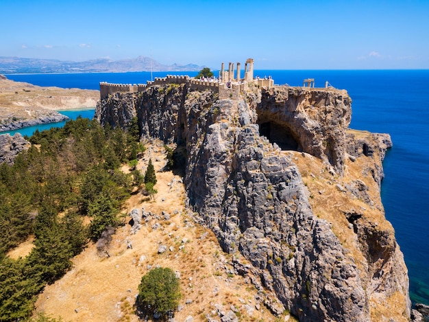 Acropoli di Lindos e spiaggia Rodi