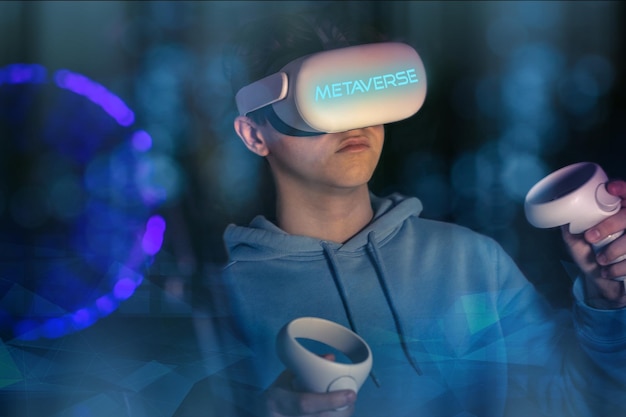 Adolescente che indossa un auricolare VR che interagisce con la realtà virtuale metaverse concetto di mondi digitali