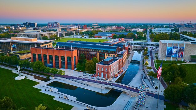 Aerial Twilight Cityscape Architettura e arte storica di Indianapolis