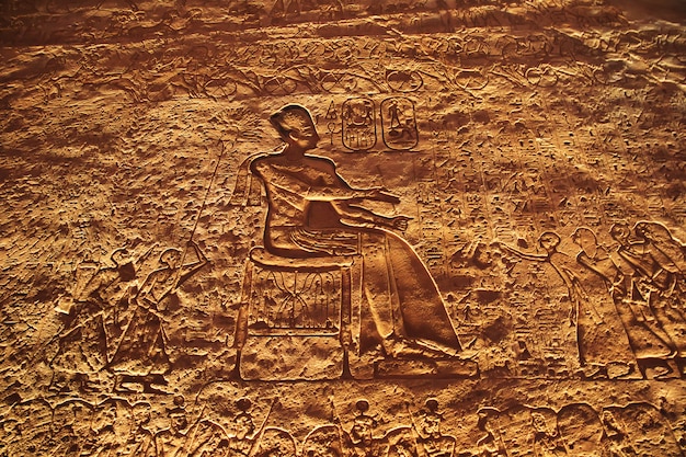 Affreschi nel tempio di Abu Simbel