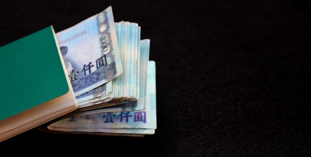 Aiwan dollar moneta 1000 Nuovi dollari di Taiwan