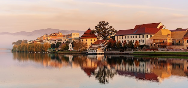 Alba a Maribor