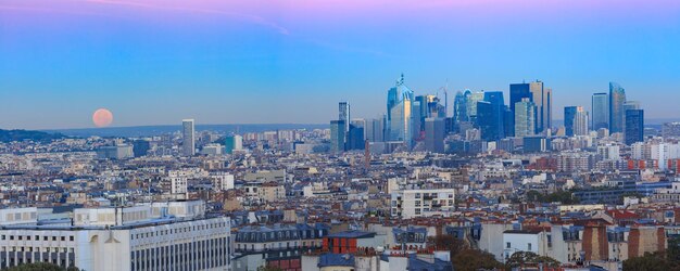 Alba a Parigi Francia