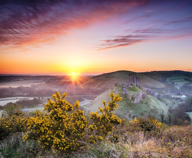 Alba al castello di Corfe