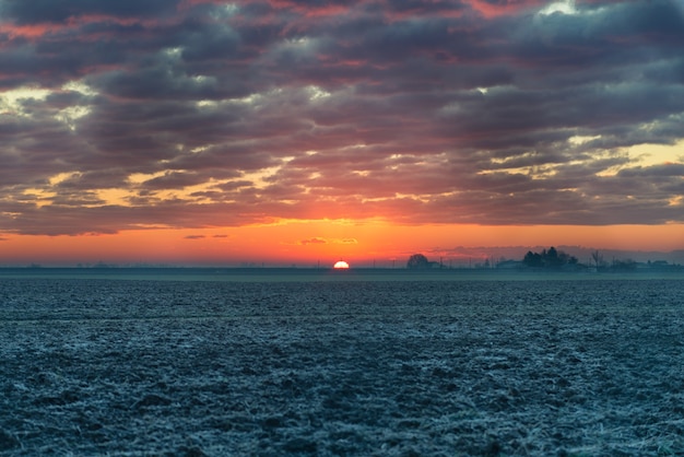 Alba nella mattina d&#39;inverno