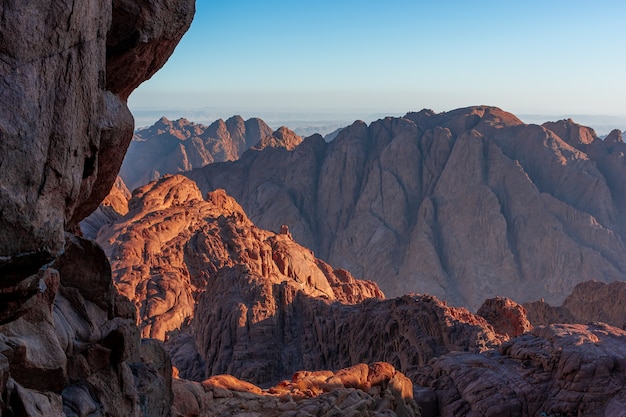 Alba sul Monte Sinai, vista dal Monte Mosè