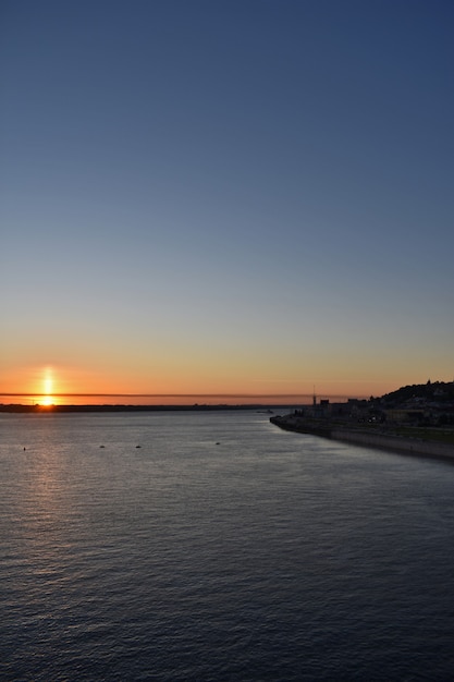 Alba sul Volga e Nizhny Novgorod