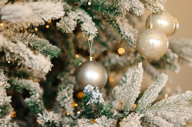 Albero di Natale e decorazioni natalizie
