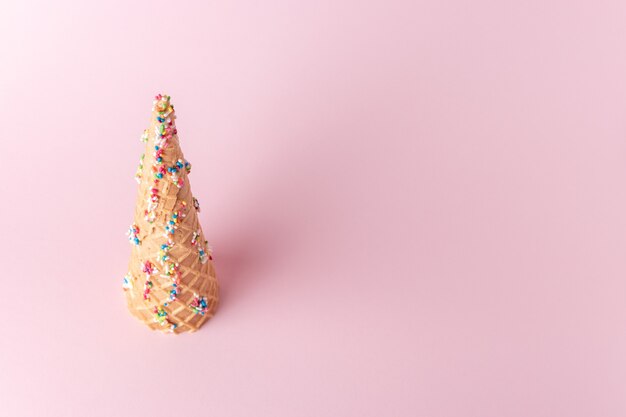 Albero di Natale fatto di cono gelato