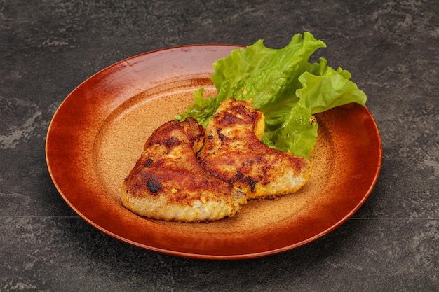 Ali di pollo arrosto con spezie