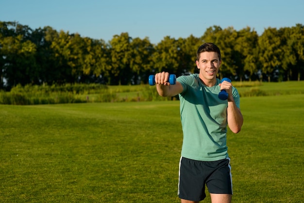 Allenamento del pugile all'aperto