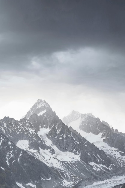 Alpi di Chamonix in Francia coperte di neve