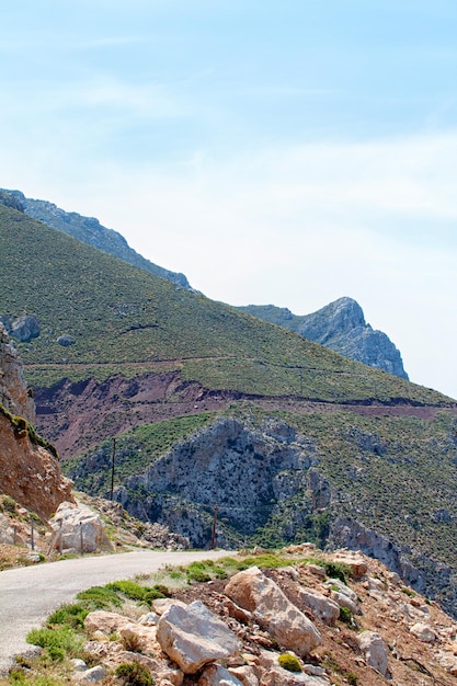 Alta montagna e rocce in Grecia Rodi