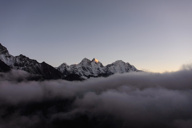 Ama-Dablam