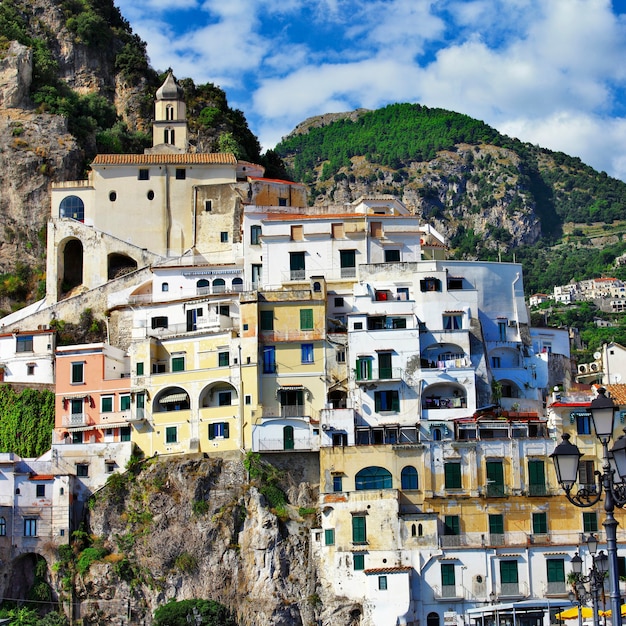 Amalfi, pittoresca città costiera d'Italia