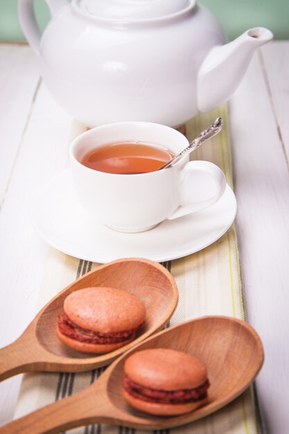 Amaretti con tè