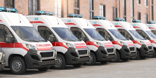 Ambulanza in fila su un parcheggio dell'ospedale