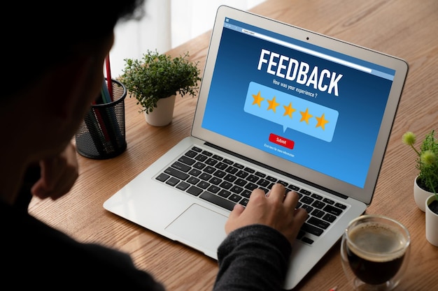 Analisi dei feedback e delle recensioni dei clienti mediante un software informatico moderno per le imprese