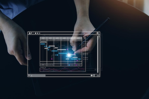 Analista che lavora con il computer in Business Analytics e sistema di gestione dei dati per creare report con KPI e metriche collegate al database Strategia aziendale per operazioni finanziarie marketing di vendita