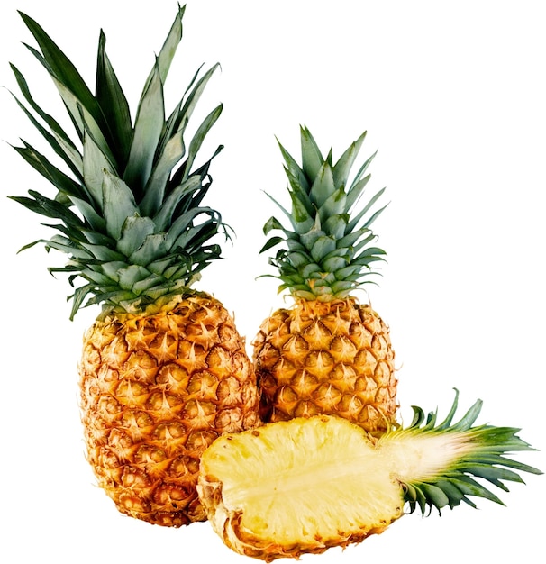 Ananas fresco e mezzo ananas