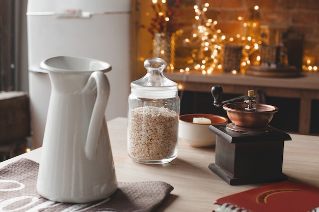 Ancora di cucina loft. Interno di roba da cucina