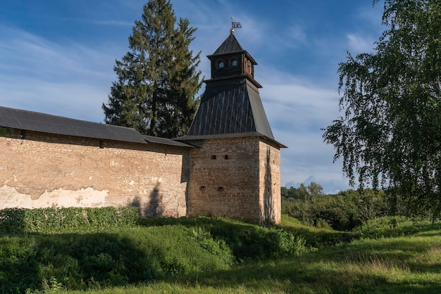 Annunciazione Torre della Santa Dormizione Monastero di PskovPechersk Pechory Regione di Pskov Russia