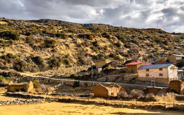 Antacocha tipico villaggio peruviano nelle Ande