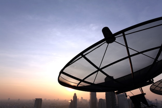Antenna satellitare di comunicazione