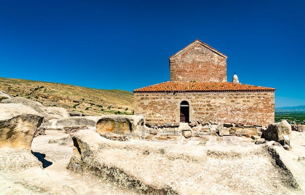 Antica Basilica a Uplistsikhe città rupestri. Patrimonio mondiale dell'UNESCO in Georgia