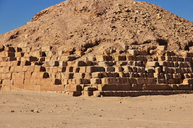 Antica tomba del faraone a El Kurru, Sudan