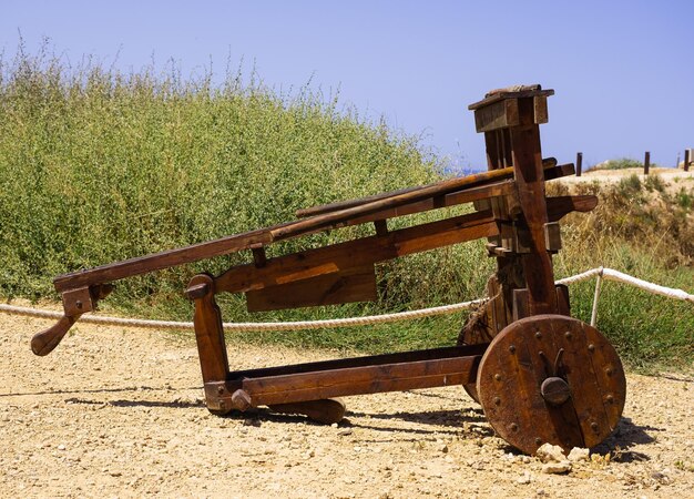 Antiche armi di assedio nel Parco Nazionale di Apollonia Israele