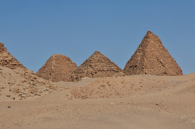 Antiche piramidi di Nuri nel deserto del Sahara, Sudan