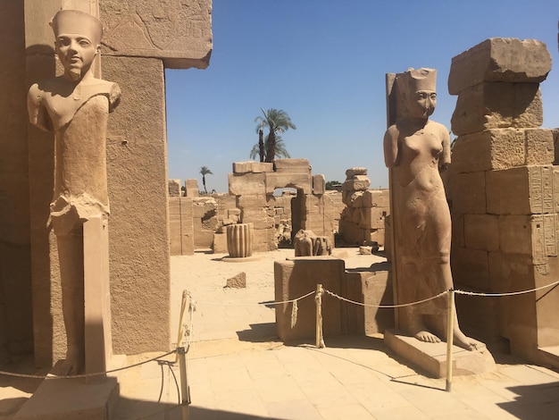 Antiche rovine del tempio di Karnak