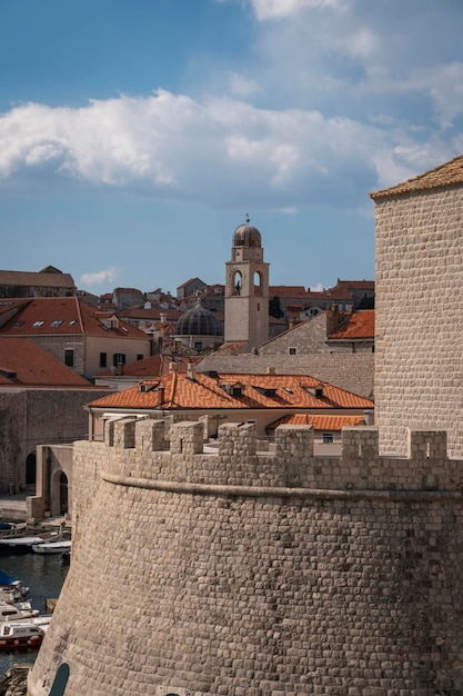 Antichi edifici nella città vecchia di Dubrovnik, Croazia