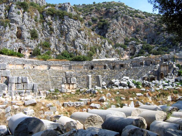 Antico anfiteatro romano vicino alle tombe Lykian a Myra Demre Turchia