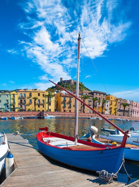 Antico borgo di Bosa sul fiume Temo