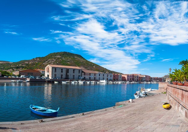 Antico borgo di Bosa sul fiume Temo