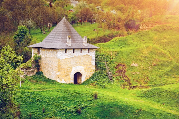 Antico castello in pietra