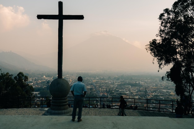 Antigua Guatemala 12 settembre 2023 Collina della Croce con vista