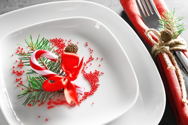 Apparecchiare la tavola per la cena di Natale